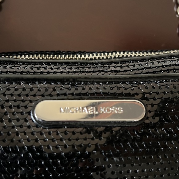 MK - Picture 9 of 12